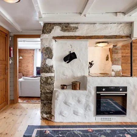 Historical In The Heart Of The Old Town 아파트 *