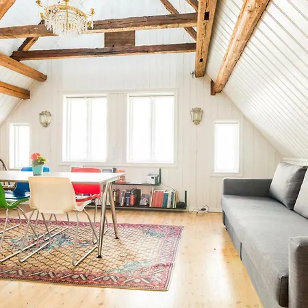 Historical In The Heart Of The Old Town *