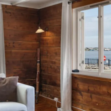 Historical In The Heart Of The Old Town Apartment