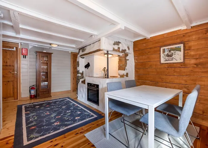 Historical In The Heart Of The Old Town Appartamento